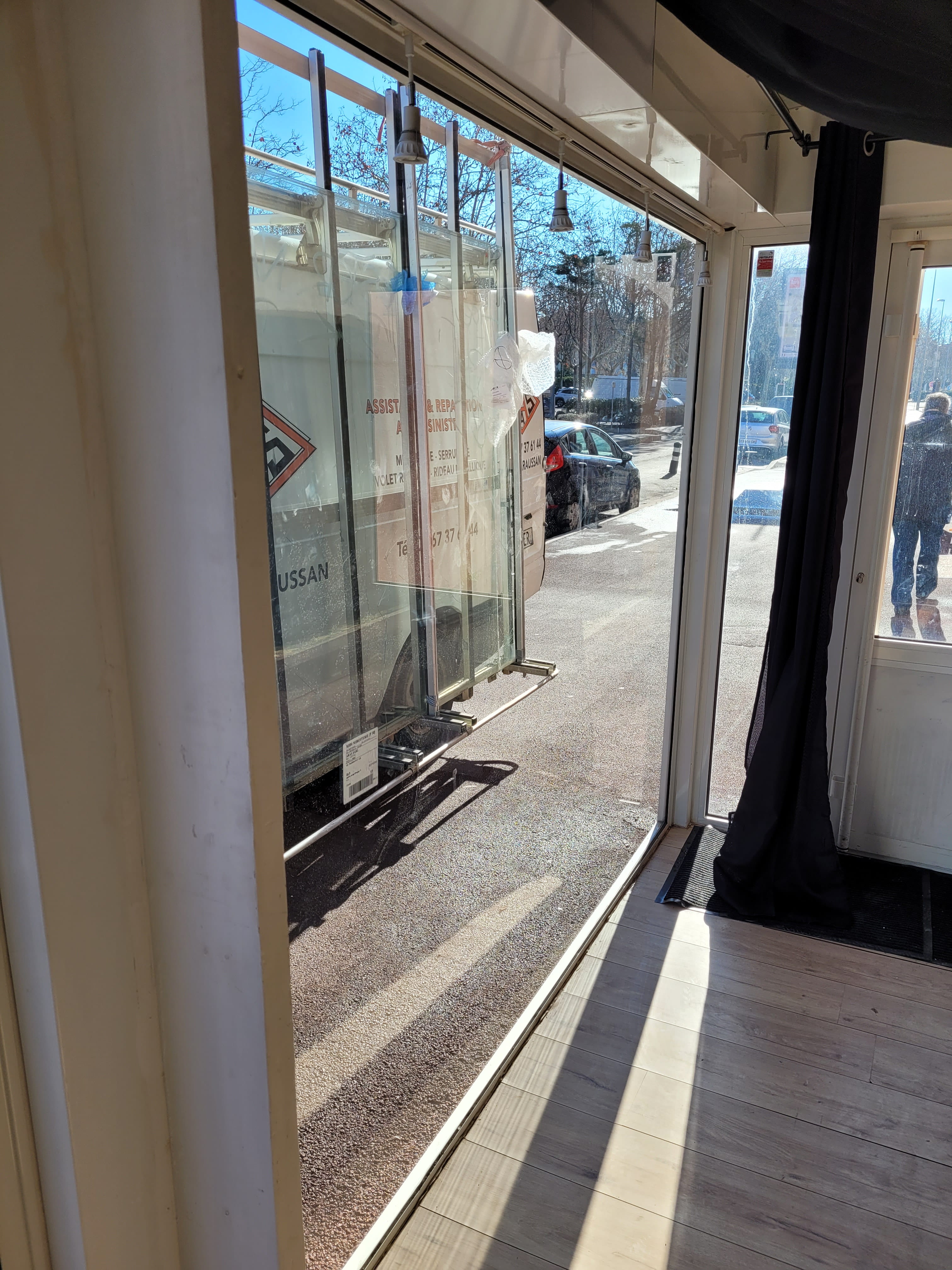 Transport verre sur pupitre camion