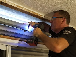 Laurent en intervention dépannage volet Lattes